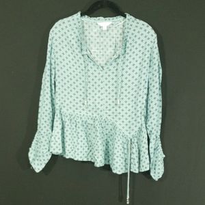 Time and Tru asymmetrical hem blouse